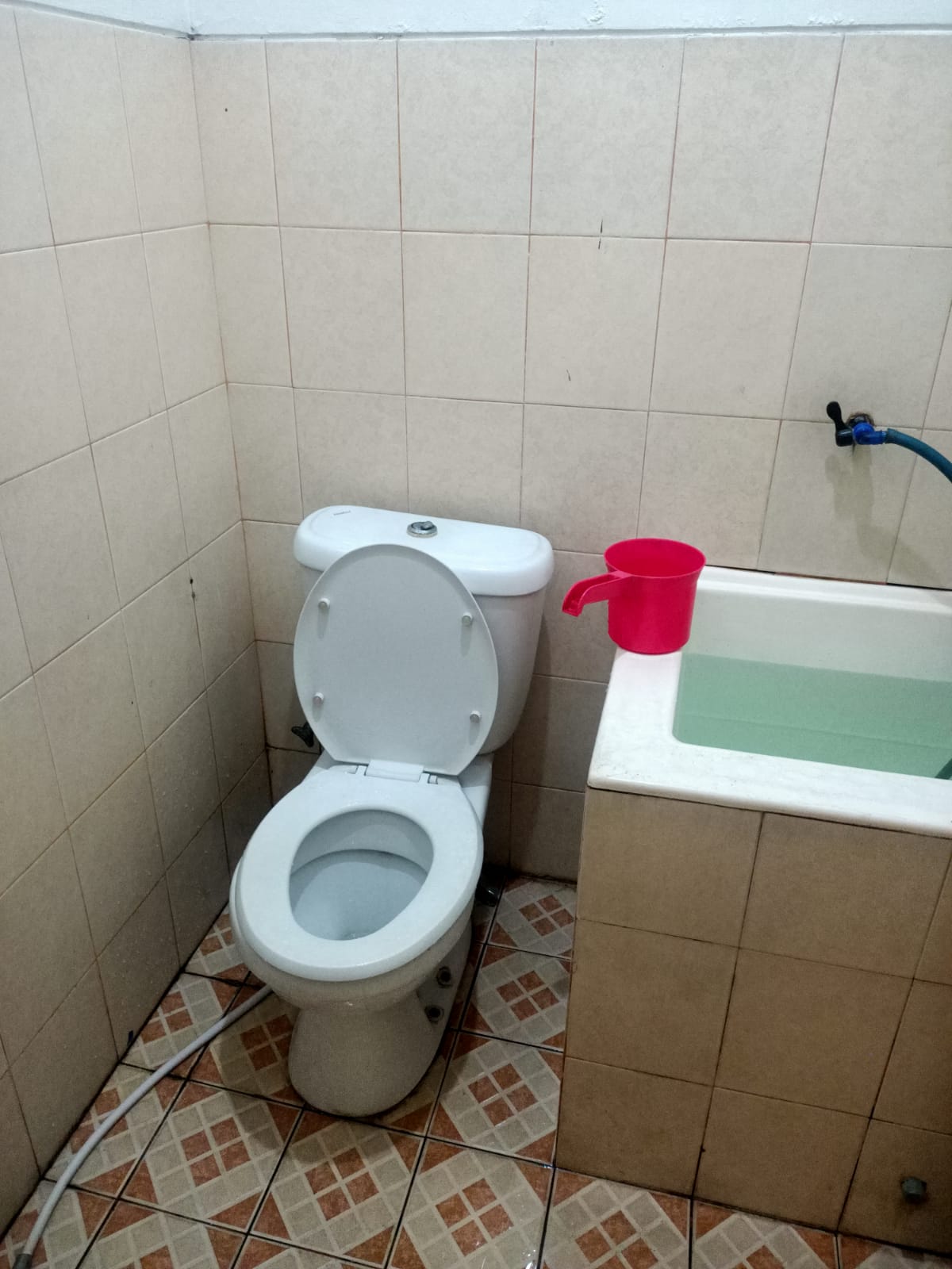 Rumah Dijual di Cluster El Verde Deltamas